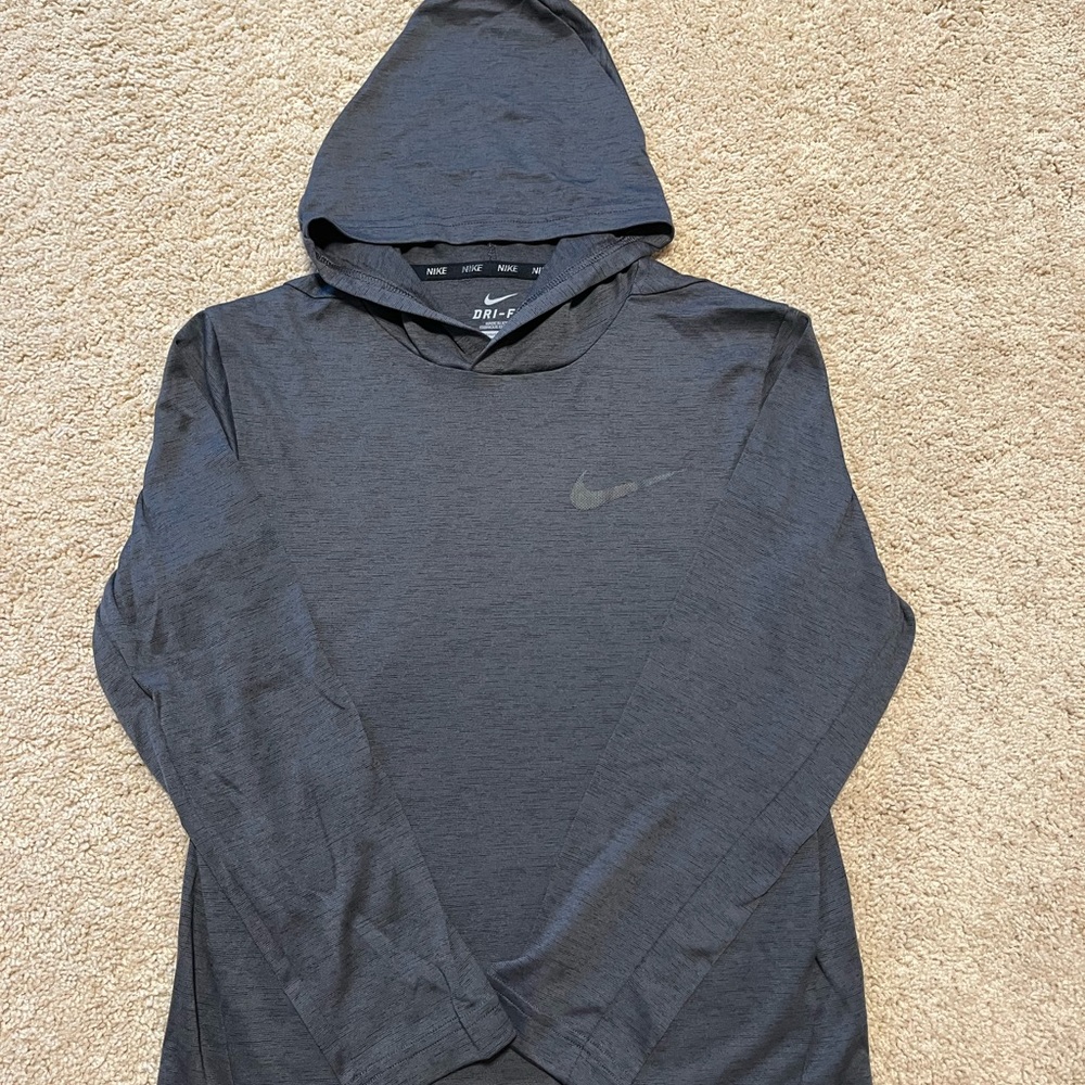 Boys Nike Dry-Fit Long Sleeve Sweatshirt